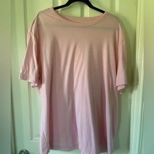 Basic pink T-shirt